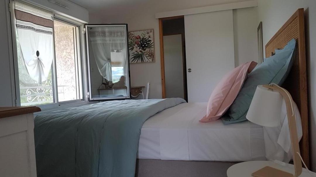 Bed and Breakfast Relais De Navon Saint-Joseph  Exterior foto