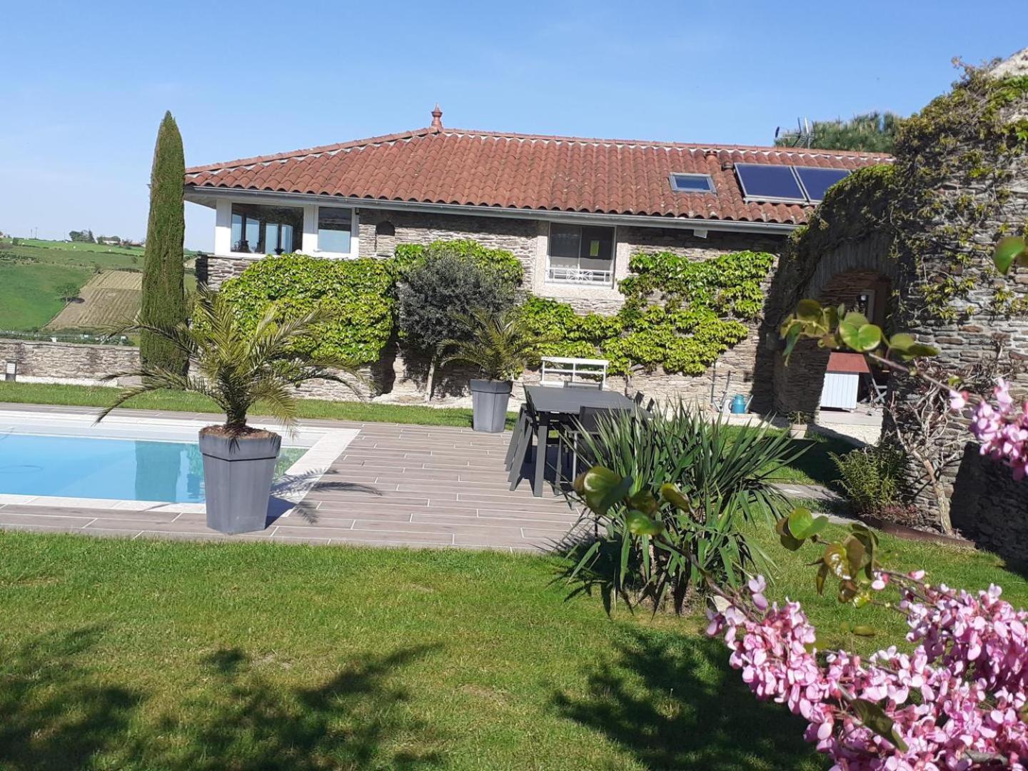 Bed and Breakfast Relais De Navon Saint-Joseph  Exterior foto
